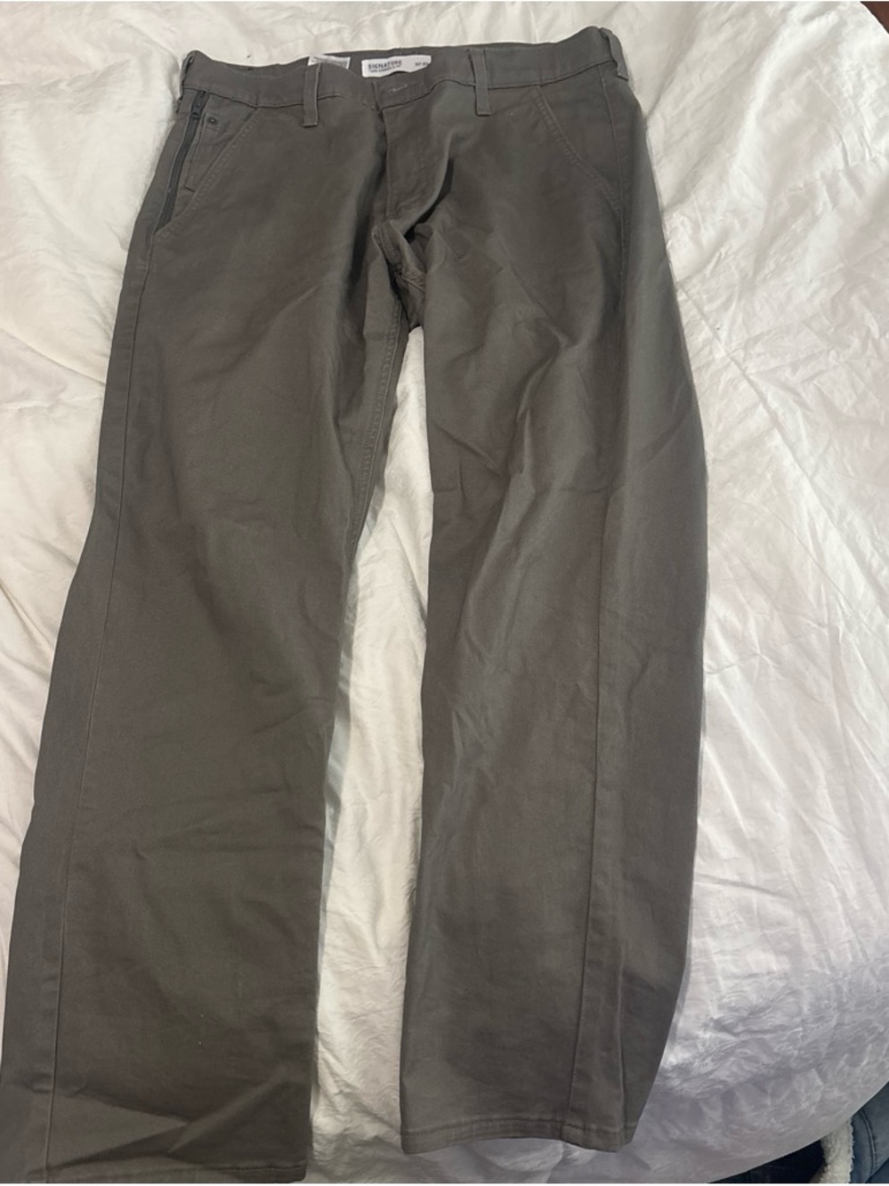 Signature by Levi Strauss Straight-Leg Chinos in Olive